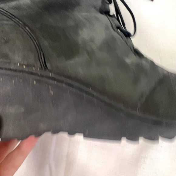 Keen Akita Wedge Boots Black Women's Size 10 - Picture 8 of 14